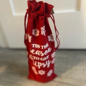 Red Holiday Wine Bag with Snowflake Design